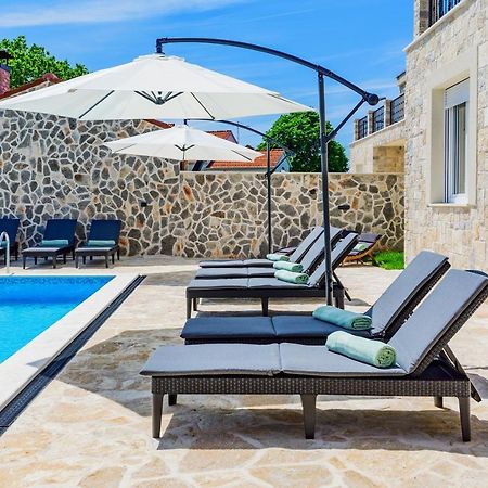 Luxury Stone Villa With Pool - Brisevo Exterior photo